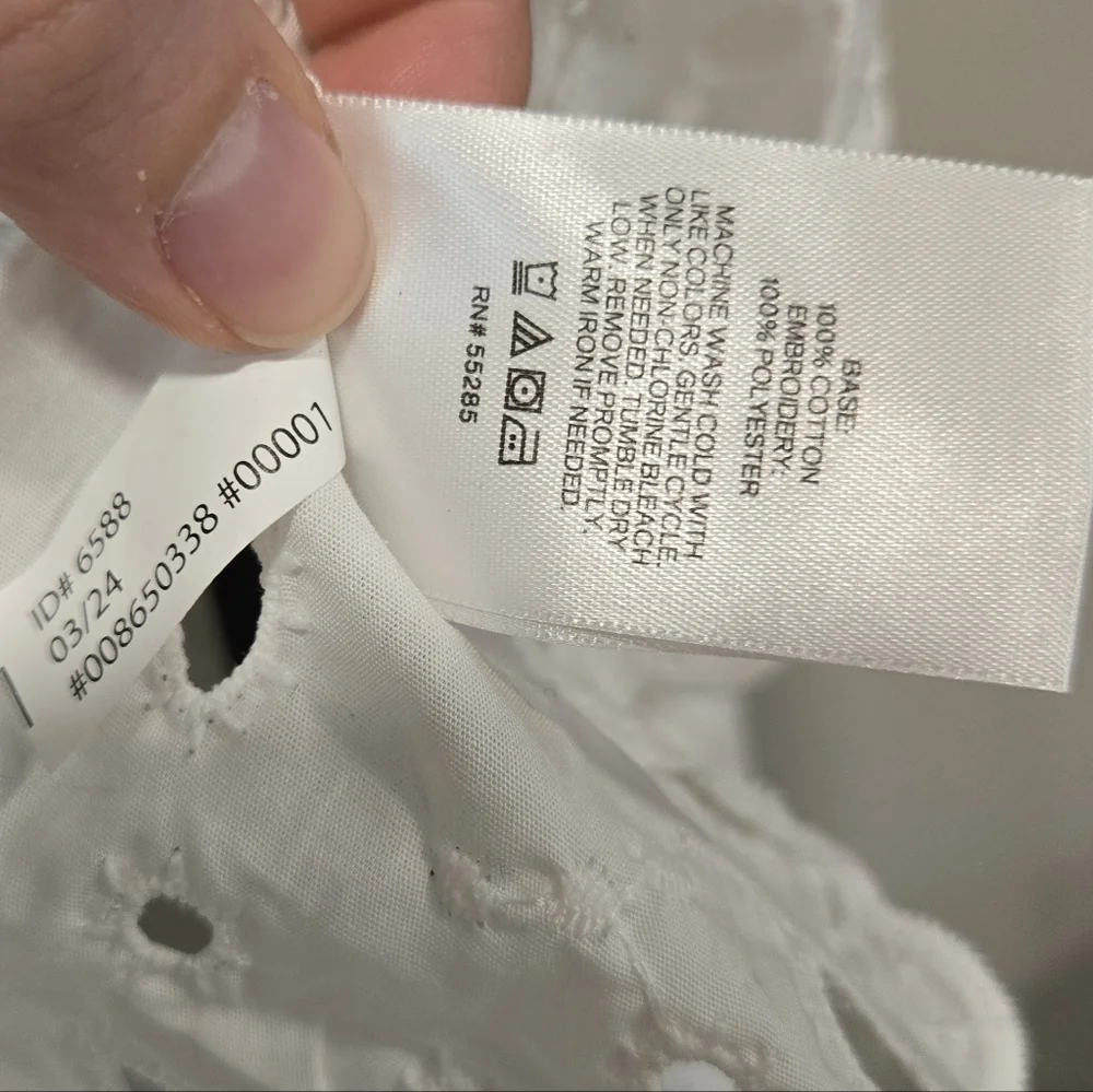 Express• NWT White Eyelet Tie-Front Blouse. Sz XS - Picture 7 of 9